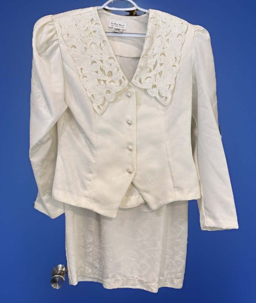 Vtg 80’sSkirt/Blazer/Bridal Attire/Lace Lapels/Jacquard Ivory/Fairy Godmother 12